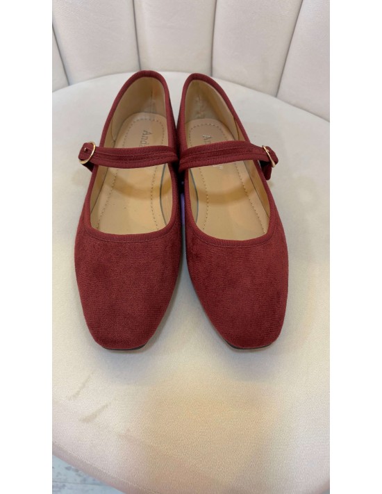 Merceditas Burdeos Ante