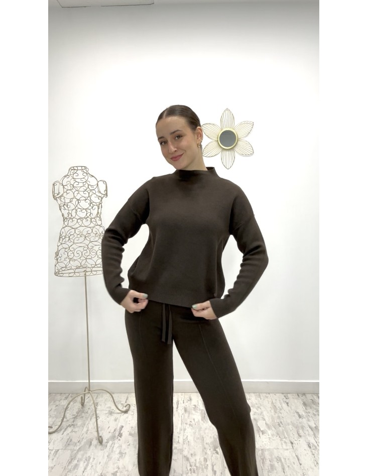 Jogging Punto Chocolate