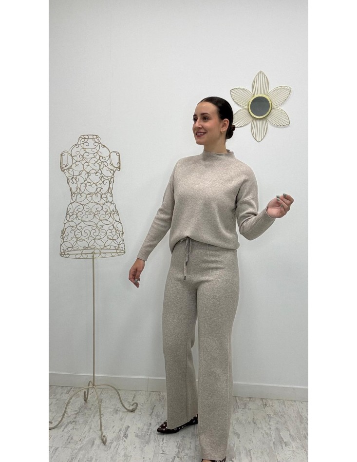 Conjunto Punto Taupe