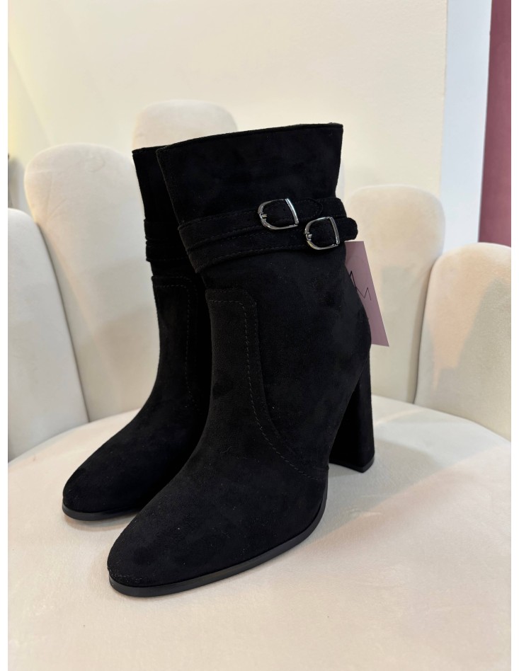 Botín Negro Ellegant